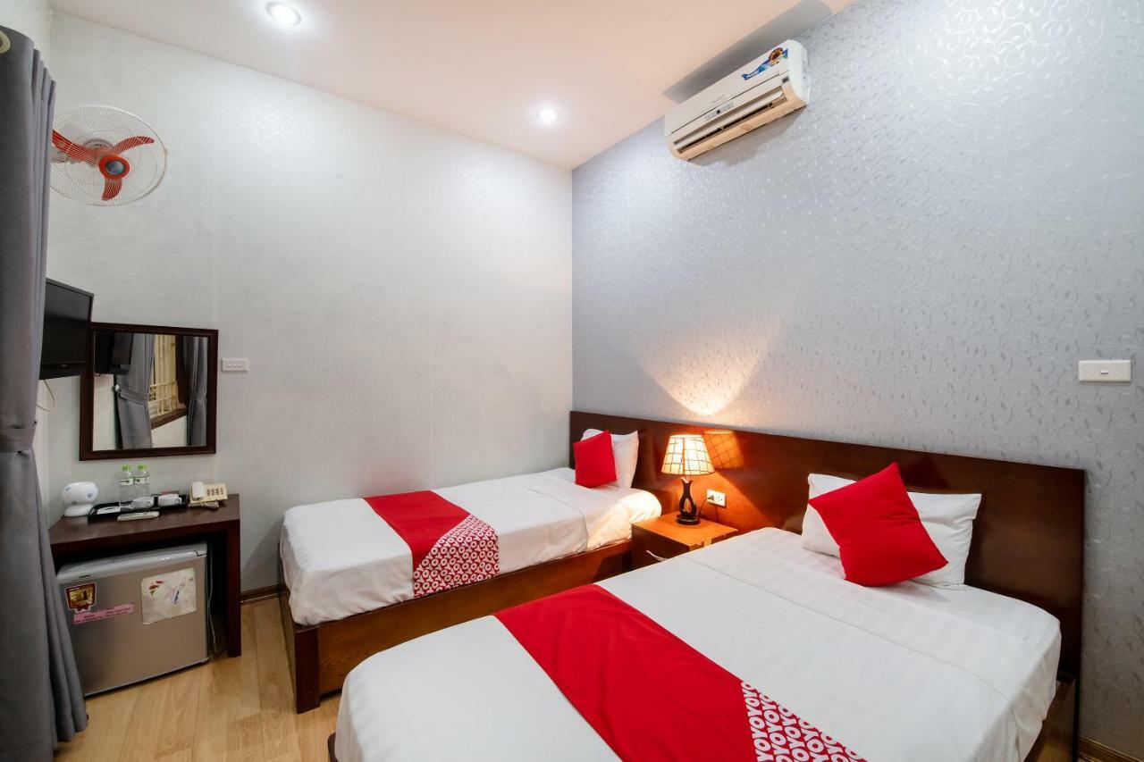 OYO 376 A Dong Hotel Hanoi Bagian luar foto